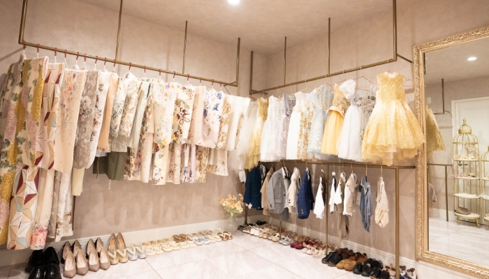 豊富なレンタル衣装・小物